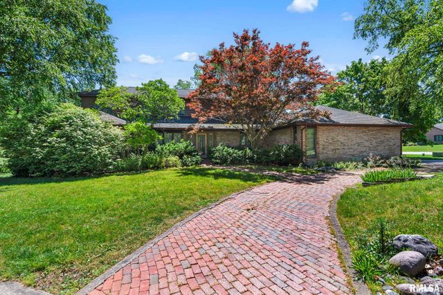 $499,900 | 1904 Oak Creek Road | Springfield