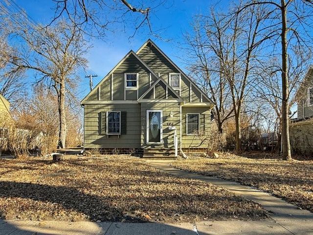 $130,000 | 106 North 3rd Avenue East | Truman