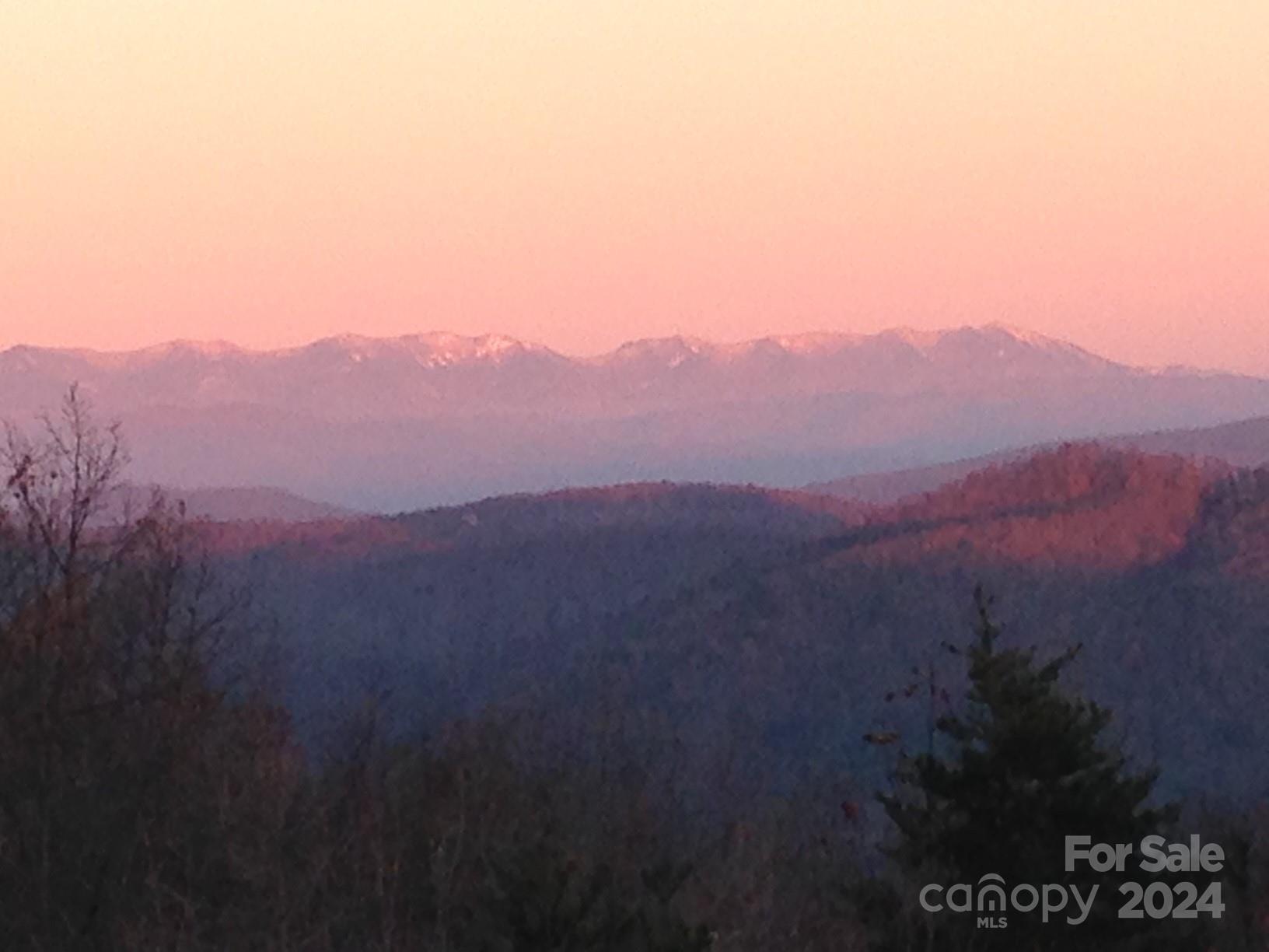 a view of a mountains