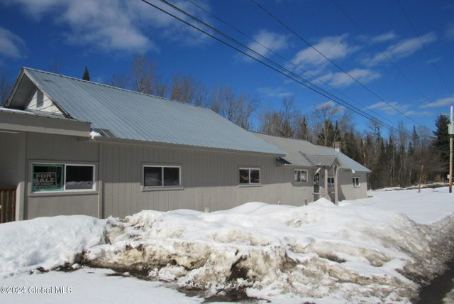 $130,000 | 2467 Highway 8 | Johnsburg