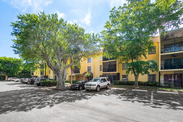 $2,800 | 460 Northwest 20th Street, Unit 1060 | Boca Raton Hills