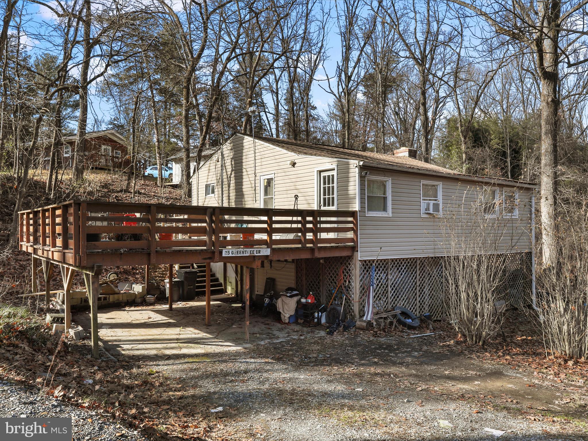 a view of a house