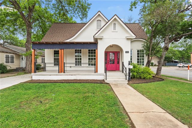 $1,050,000 | 1801 South 8th Street | Baylor