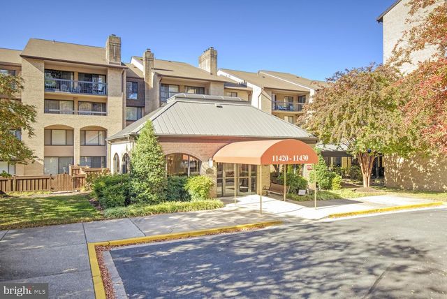 $520,000 | 11420 Strand Drive, Unit R303 | Old Georgetown Village Condominiums