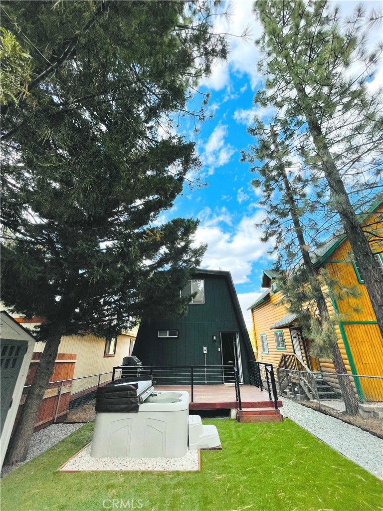 a view of outdoor space yard and patio