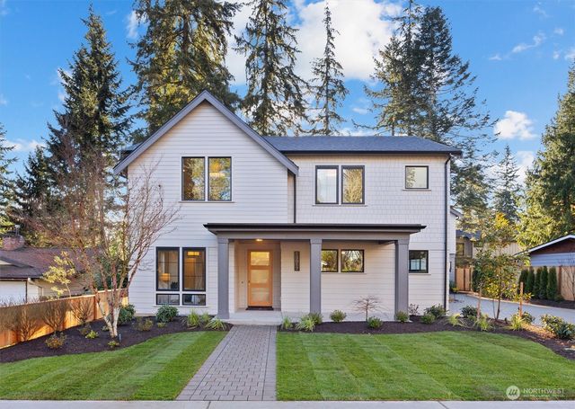 $2,879,950 | 13017 Northeast 113th Street | North Rose Hill