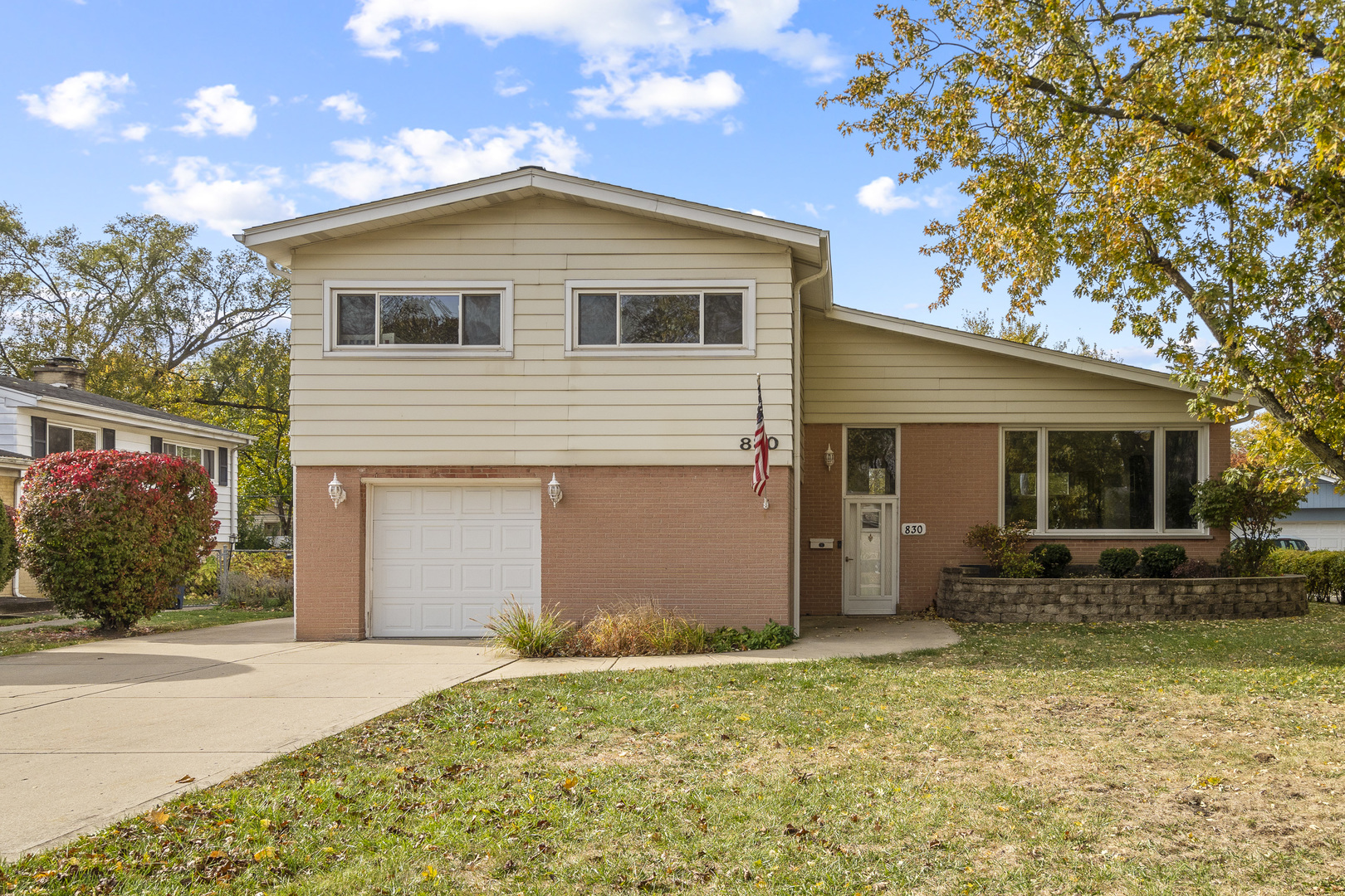 a front view of house with yard