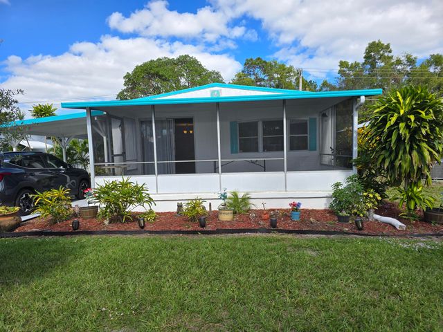 $49,900 | 6 Mediterranean Boulevard North | Spanish Lakes Riverfront