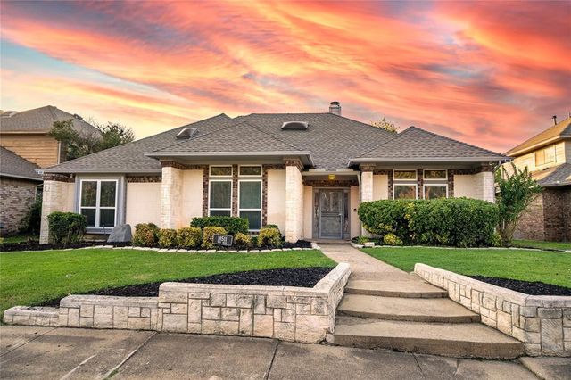 $555,000 | 18511 Voss Road | Far North Dallas