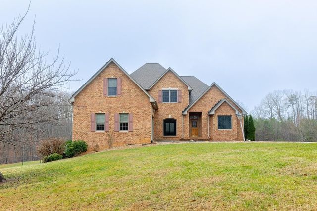 $680,000 | 4654 Roaring Run Road