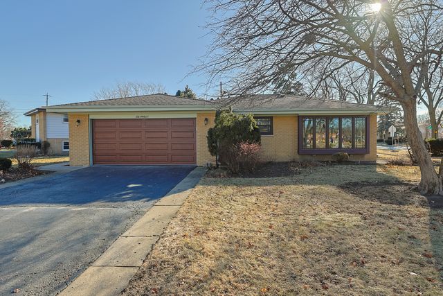 $3,450 | 232 West Bradley Street | Des Plaines