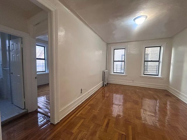 $1,850 | 4996 Broadway, Unit 2I | Inwood