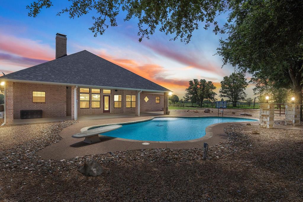 a view of a house with pool