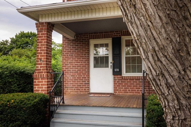 $350,000 | 570 Mason Street | Dayton