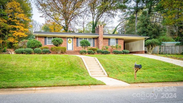 $249,000 | 306 Holland Circle | Statesville