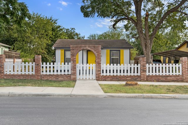 $189,000 | 110 Dumoulin Avenue | Denver Heights