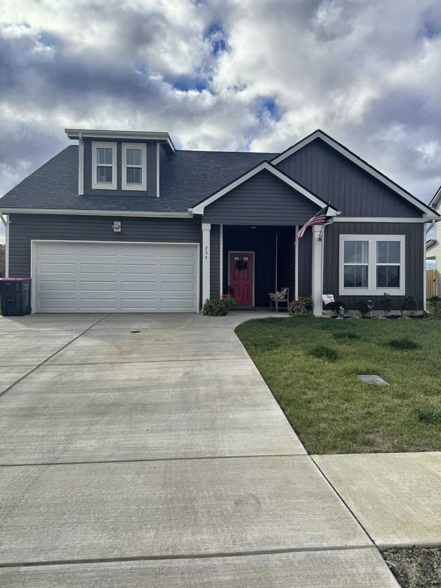 a front view of house with yard