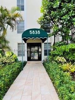 $2,850 | 5838 Southwest 74th Terrace, Unit 111 | South Miami