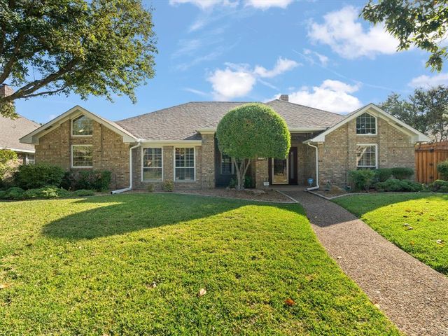 $625,000 | 5204 Brougham Lane | Plano