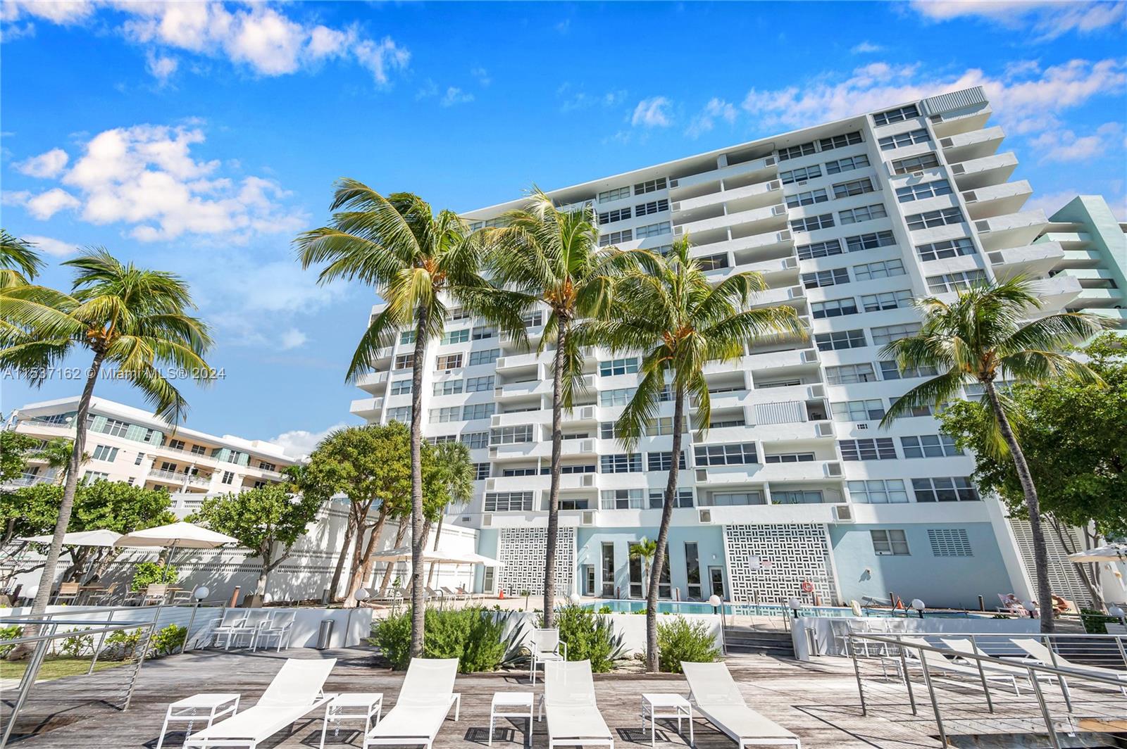 Exploring 3 Island Ave, Miami Beach, FL 33139: A Travel Guide