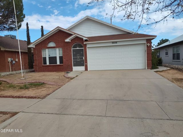 $219,500 | 3050 Oak Crest Circle | Vista Real West