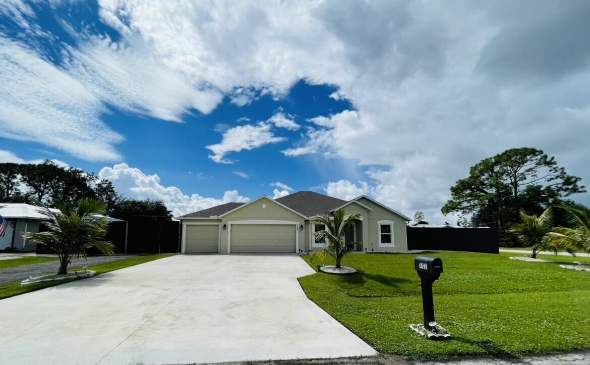 New Homes in PSL Spot Lots, Port St. Lucie, FL