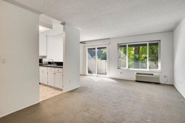 $299,000 | 1629 10th Street, Unit 2 | Downtown Sacramento