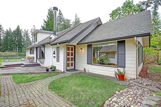 $465,000 | 391 East Cambrae Drive | Camano