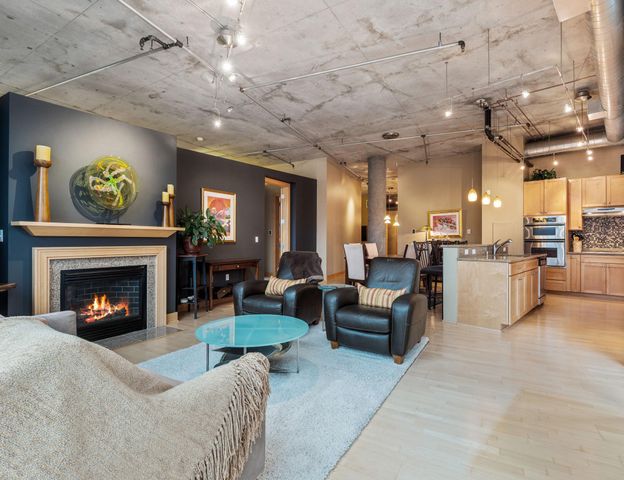 $799,900 | 100 Northeast 2nd Street, Unit A270 | Nicollet Island-East Bank