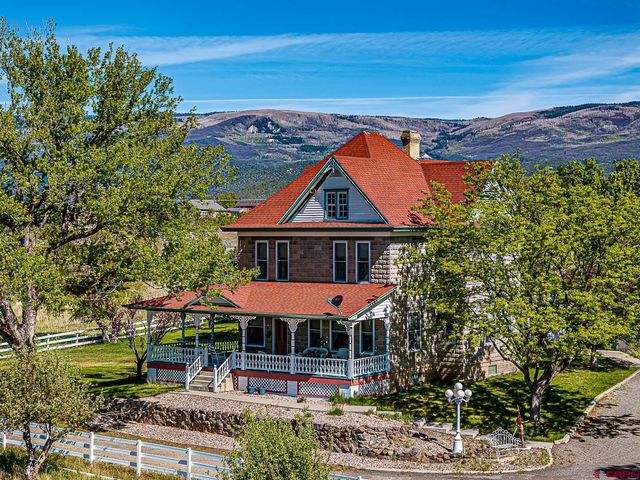 $1,495,000 | 1567 North Grand Mesa Drive