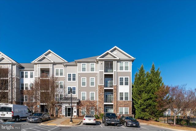 $275,000 | 1321 Karen Boulevard, Unit 209 | Walker Mill