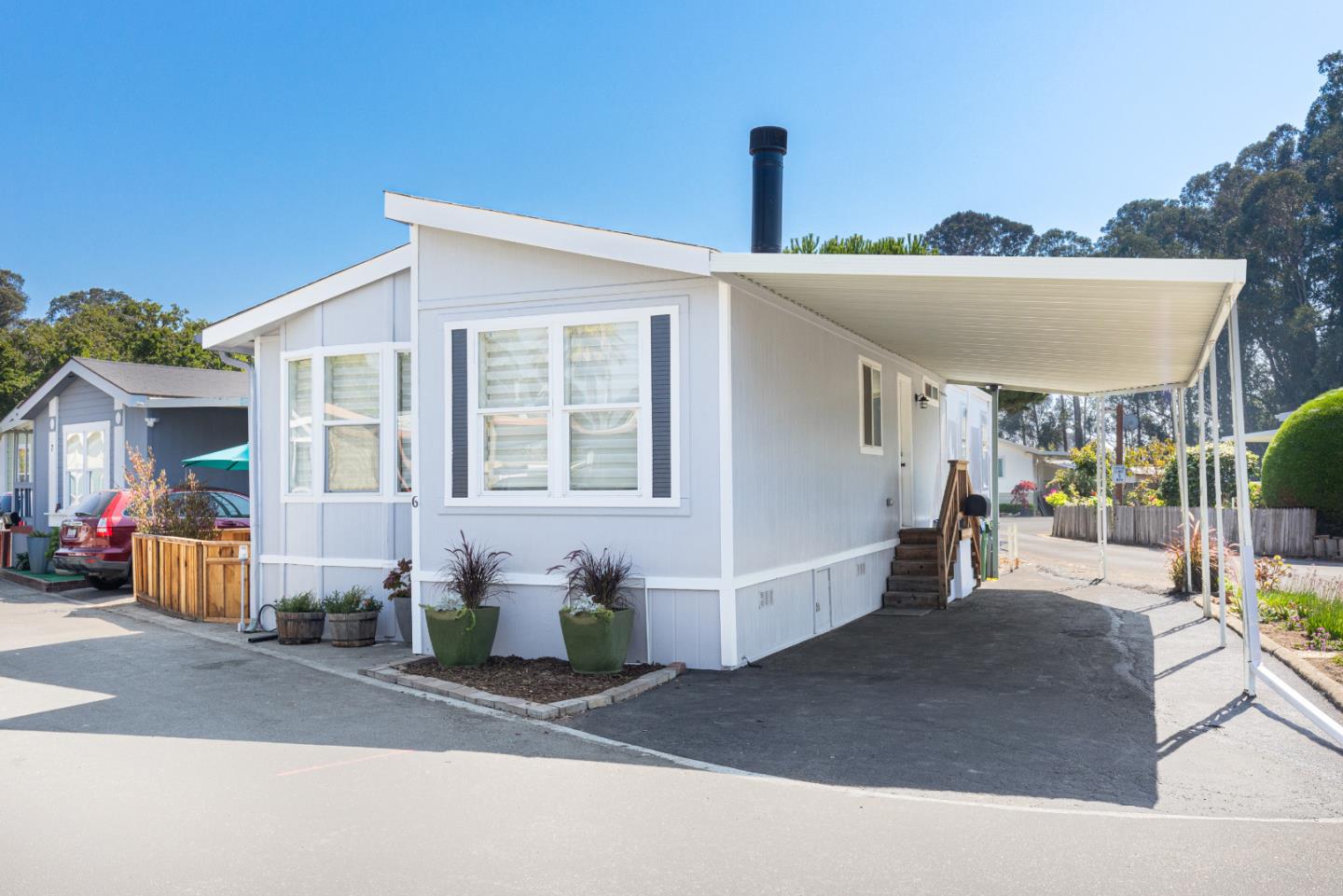 2546 Capitola Road Unit 6 Santa Cruz CA 95062 Compass