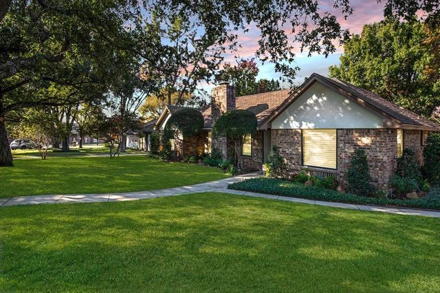 $695,000 | 3908 Butler Court | Southwest Colleyville