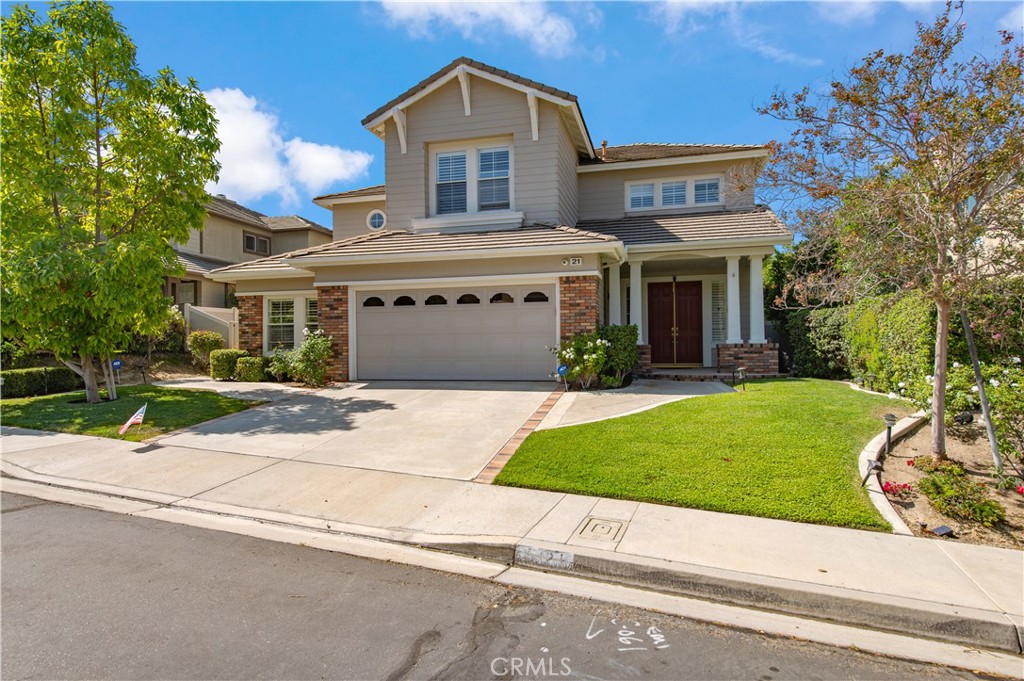 front view of house with a yard