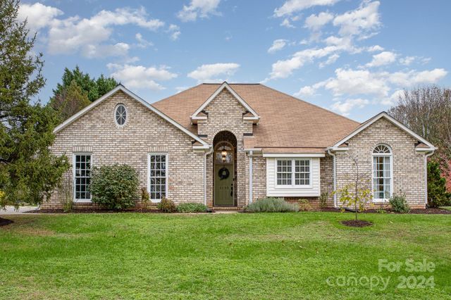 $390,000 | 1192 Manor Oak Place Northwest | Cabarrus Country Club