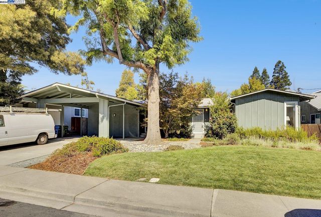 $1,299,000 | 22 Kuhl Court | Buena Vista Area