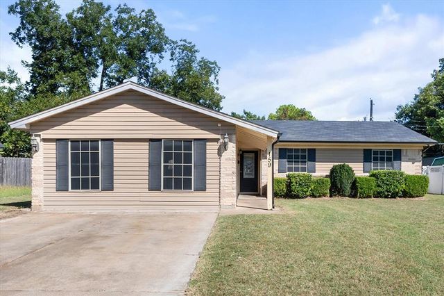 $255,000 | 159 Southeast Gardens Boulevard | Burleson