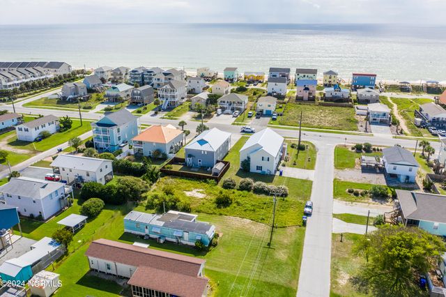 $330,000 | 7008 7th Street | Old Settlers Beach