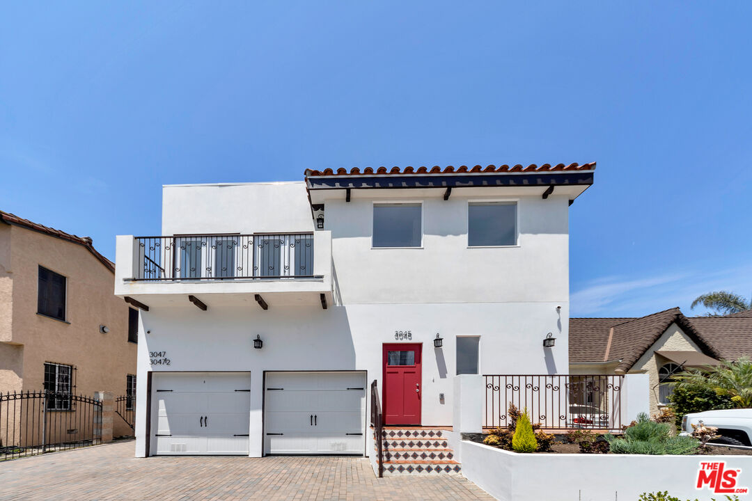 a view of house along with street