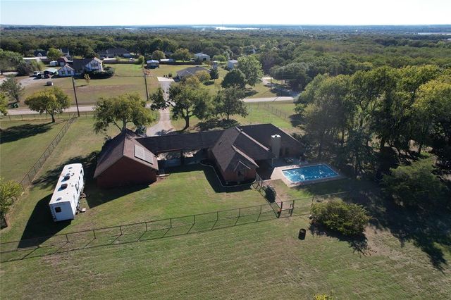 $615,000 | 370 County Road 4929 | Far Northwest Fort Worth