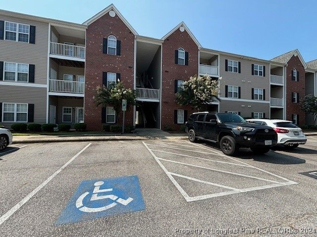 $168,000 | 612 Marshtree Lane, Unit 104 | Landfall Condominiums