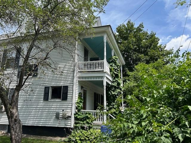 $299,900 | 16 Center Street | Springfield Village