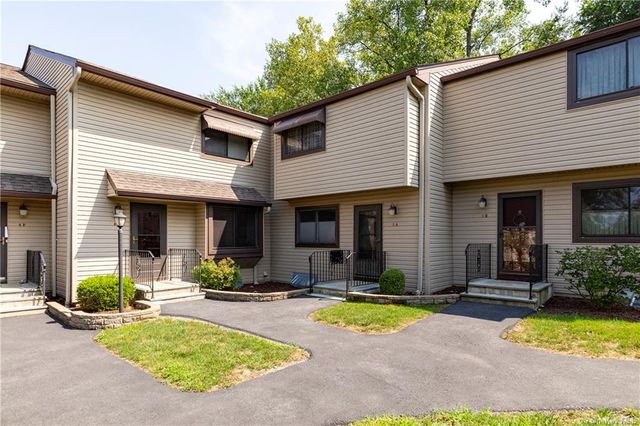 $319,900 | 4 Downing Place, Unit G | Poughkeepsie