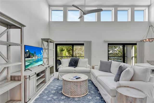 $469,000 | 2165 Galleon Drive, Unit H8 | South Beach