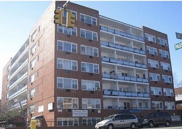 $1,450 | 80 Passaic Avenue, Unit 3H | Passaic