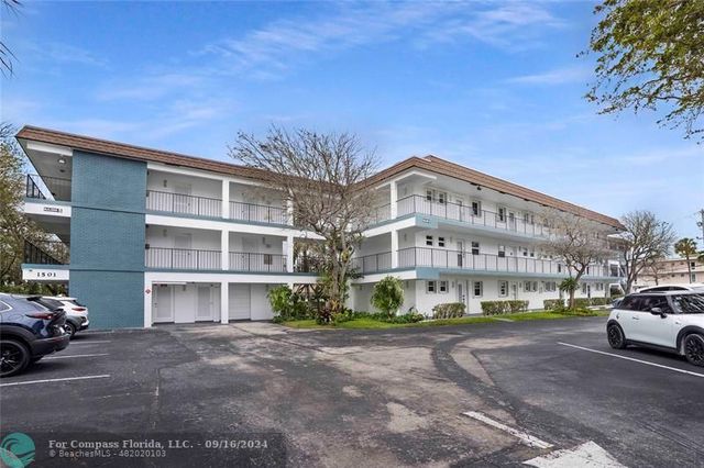 $349,000 | 1501 South Ocean Boulevard, Unit 304 | Lauderdale-by-the-Sea