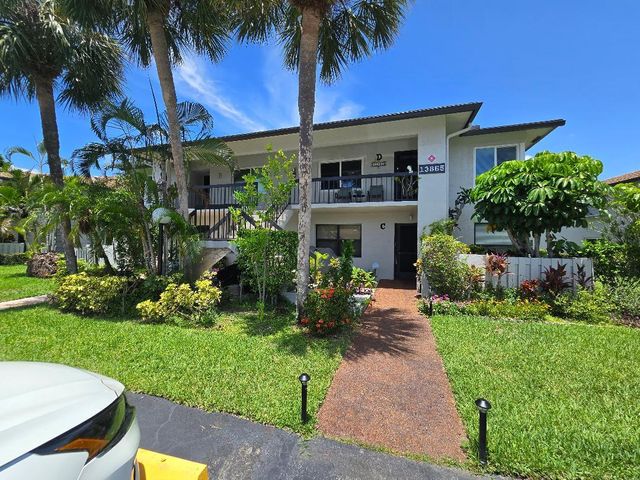 $3,300 | 5680 Princess Palm Court, Unit D