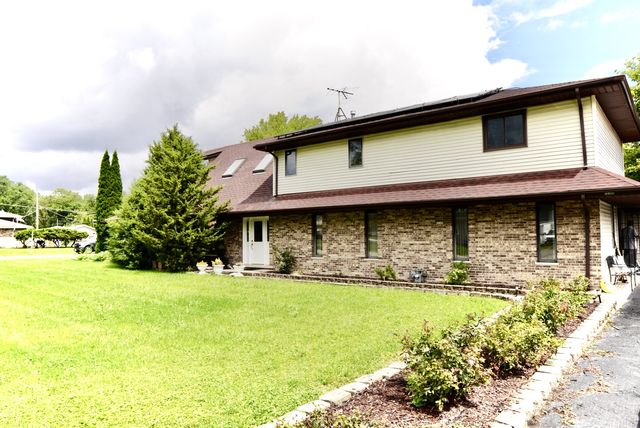 $370,000 | 13705 Lawler Avenue | Crestwood