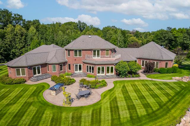 $4,250,000 | 2688 Scenic Drive | Dewey