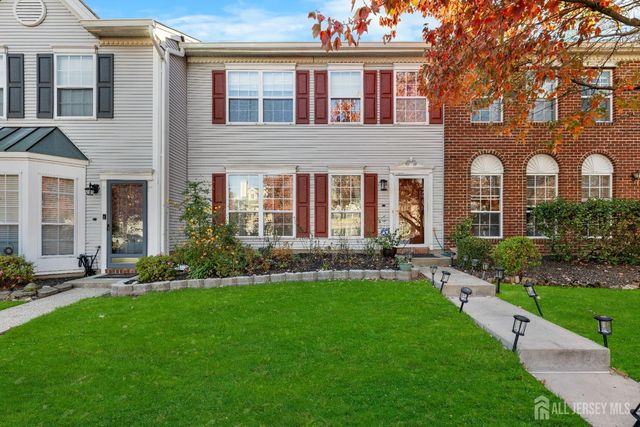 $489,000 | 38 Cabot Way | Franklin Park